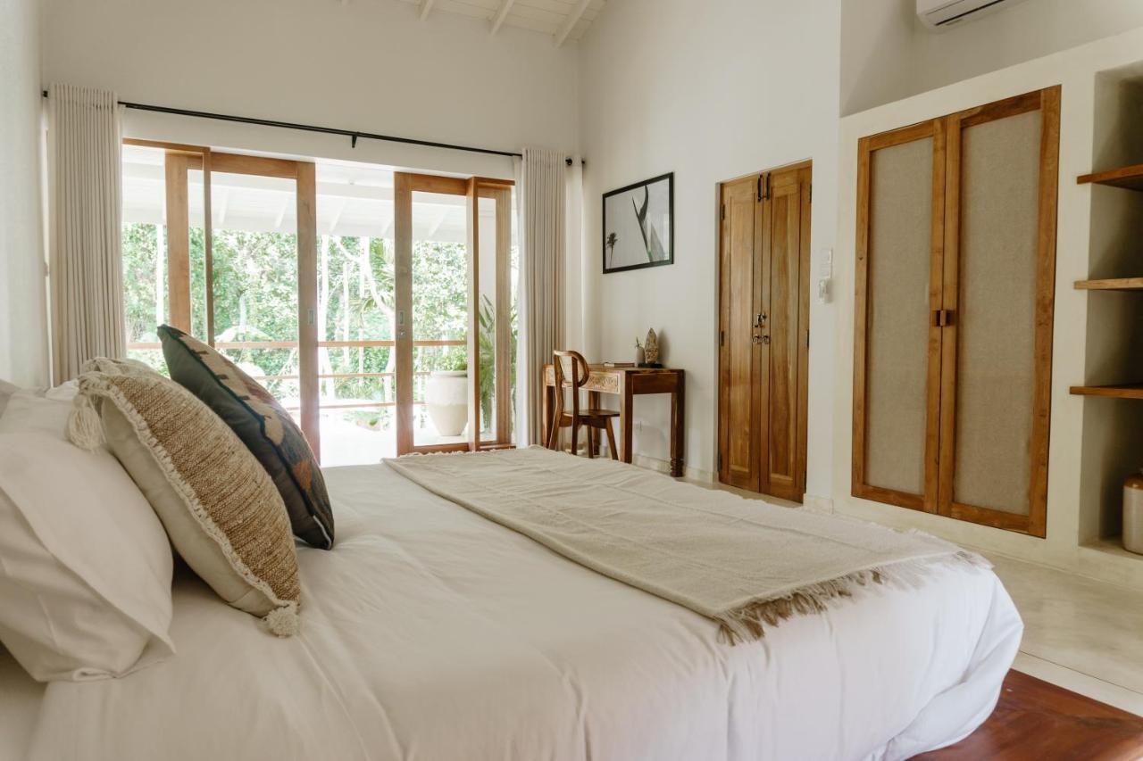 The Nook Resort Dondra Екстер'єр фото
